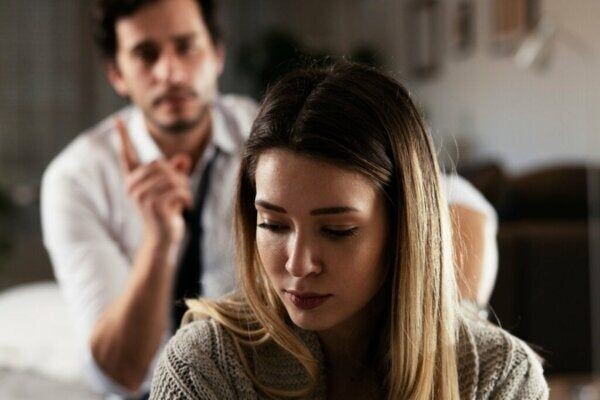 Хамство в семье