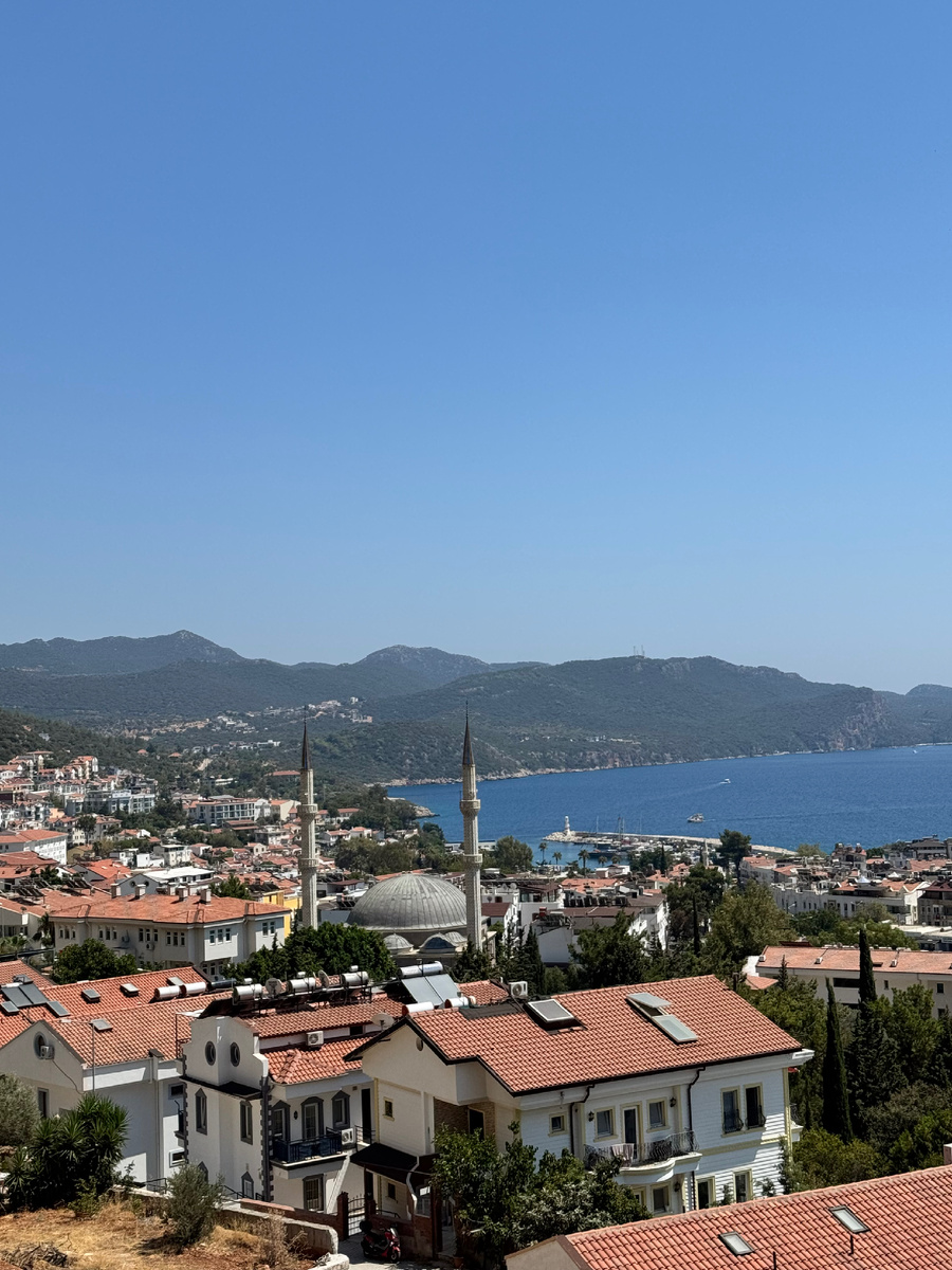 город Каш (вид из апартаментов)