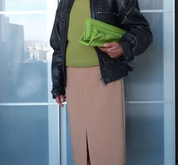 Какие юбки подходят женщинам 60+