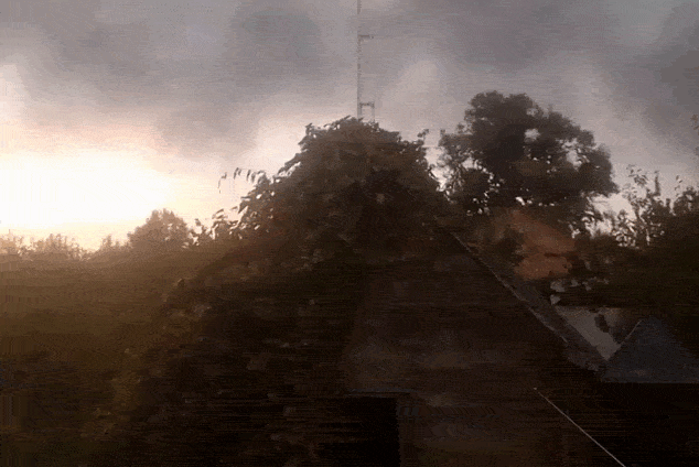    "ГРАНДИОЗНЫЙ ШУХЕР". РУССКАЯ АРТИЛЛЕРИЯ КУДА-ТО ПОПАЛА. ВИДЕО ПРЕДОСТАВЛЕНО ЕЛЕНОЙ ЯКОВЛЕВОЙ