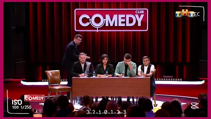 Сценка из Камеди клаб "Антиковидный комитет"...