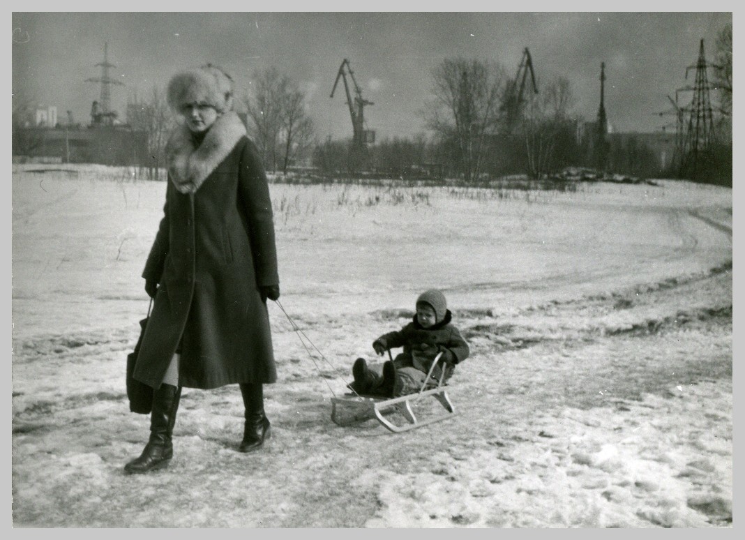 Из архива библиотеки имени Леси Украинки. Фото №1 (лицевая сторона) – Скан-копия. разрешение: 1068х774. файл: JPG
