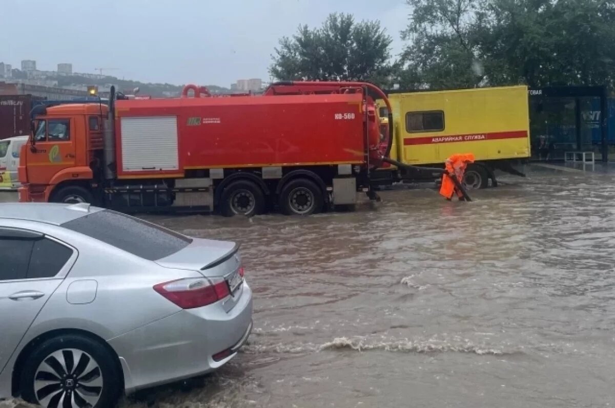    Ливни накрыли Владивосток раньше обещанного прогнозом срока
