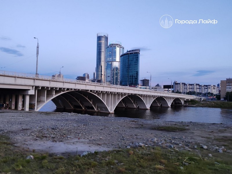     Фото: Города Лайф