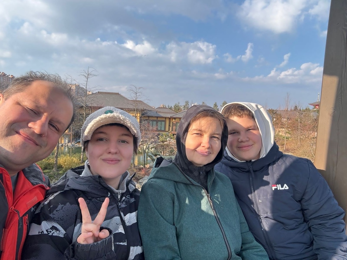    Анна и Леонид с рождения пели детям песни. Фото: Elle Yara