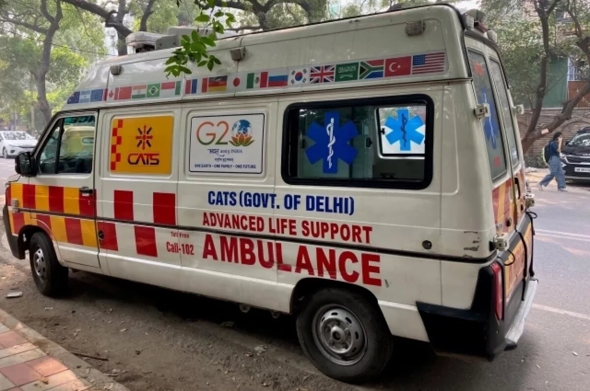    ANI: в Индии восемь человек погибли при столкновении трактора с грузовиком