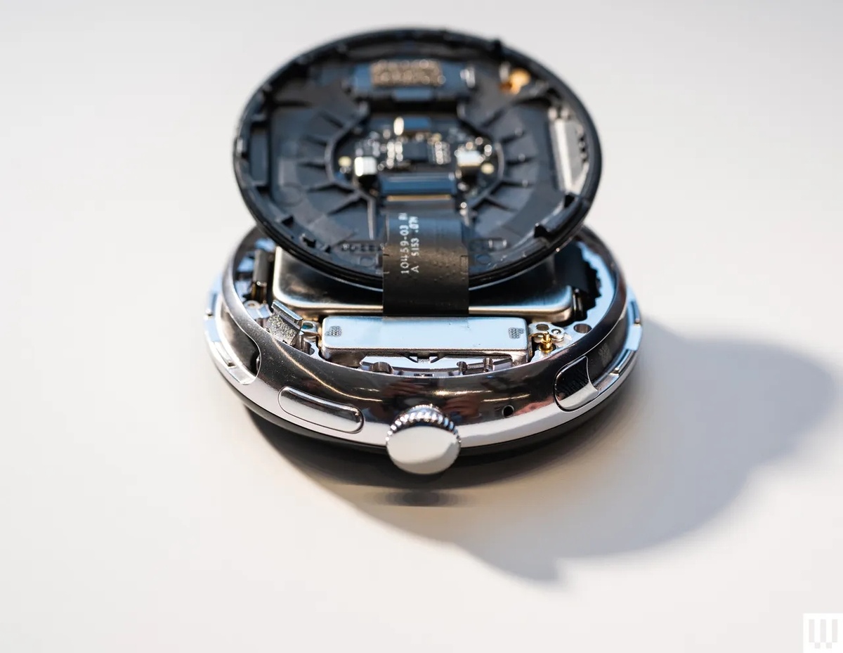    Google Pixel Watch 4 оказались самыми ремонтопригодными в серии [ФОТО]