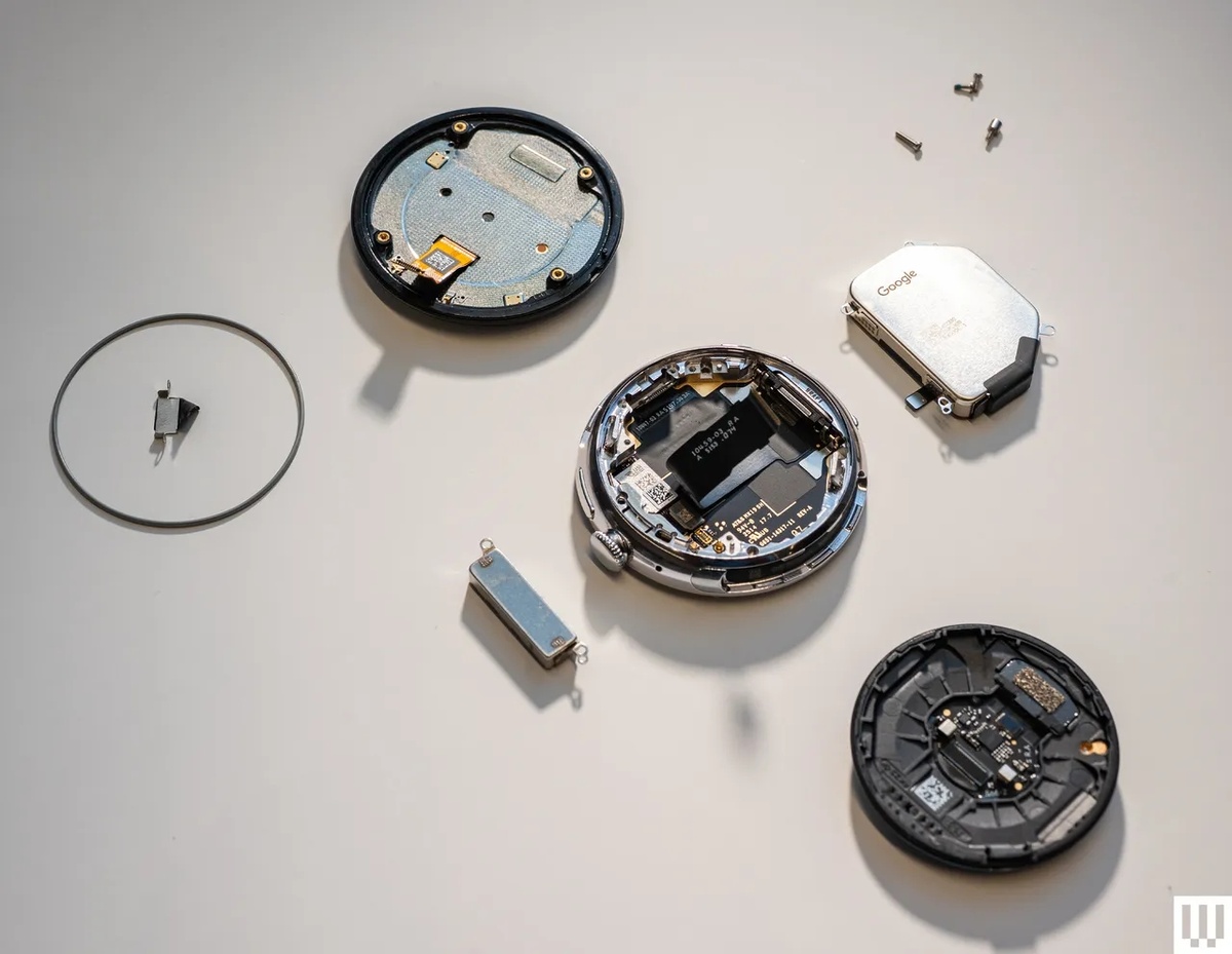    Google Pixel Watch 4 оказались самыми ремонтопригодными в серии [ФОТО]