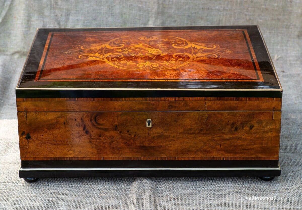     Источник: vc.kom/Музей-усадьба П. И. Чайковского