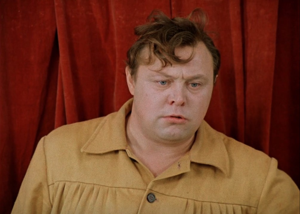 Кадр из фильма "Не может быть!". Яндекс картинки.