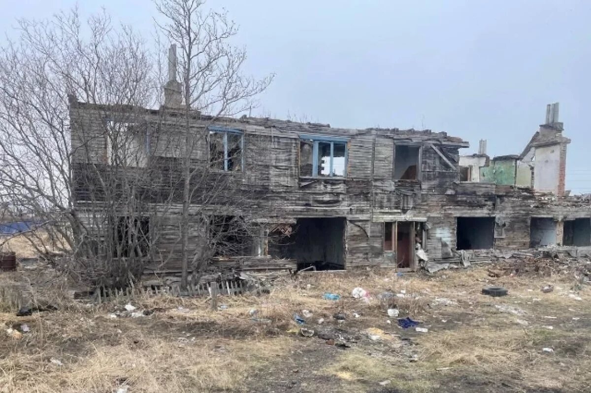    В Хабаровском крае прокуратура добилась сноса опасного дома