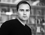     Василий Авченко   
писатель и журналист