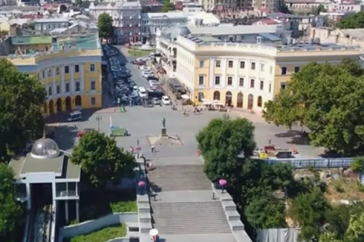    В одном из ЖК Одессы соседи помогли мужчине скрыться от работников ТЦК