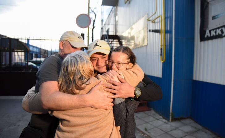    тг А. Хинштейн