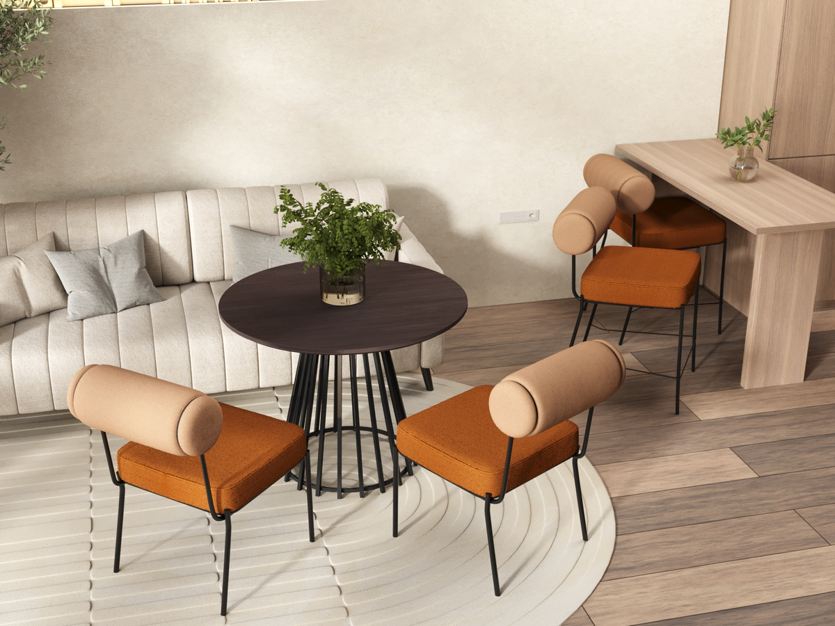 Яркие стулья в интерьере