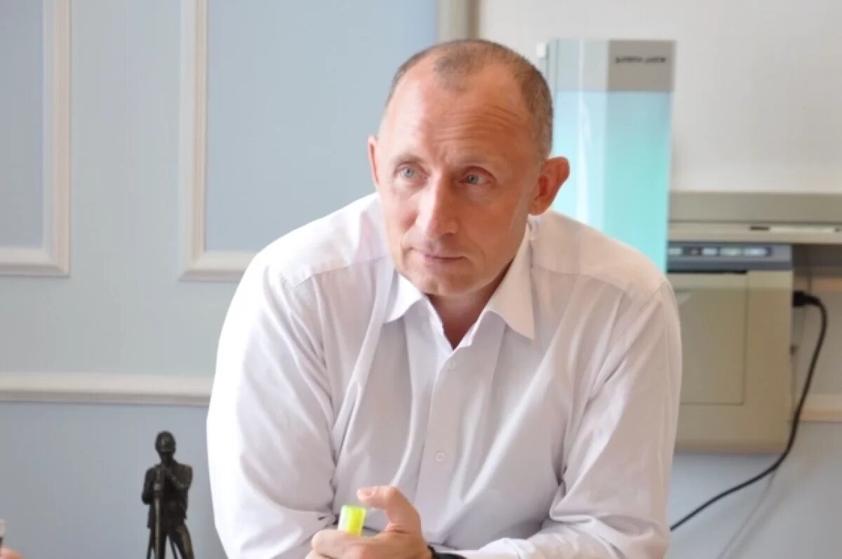    Хинштейн: Базаров задержан по делу о строительстве фортификаций