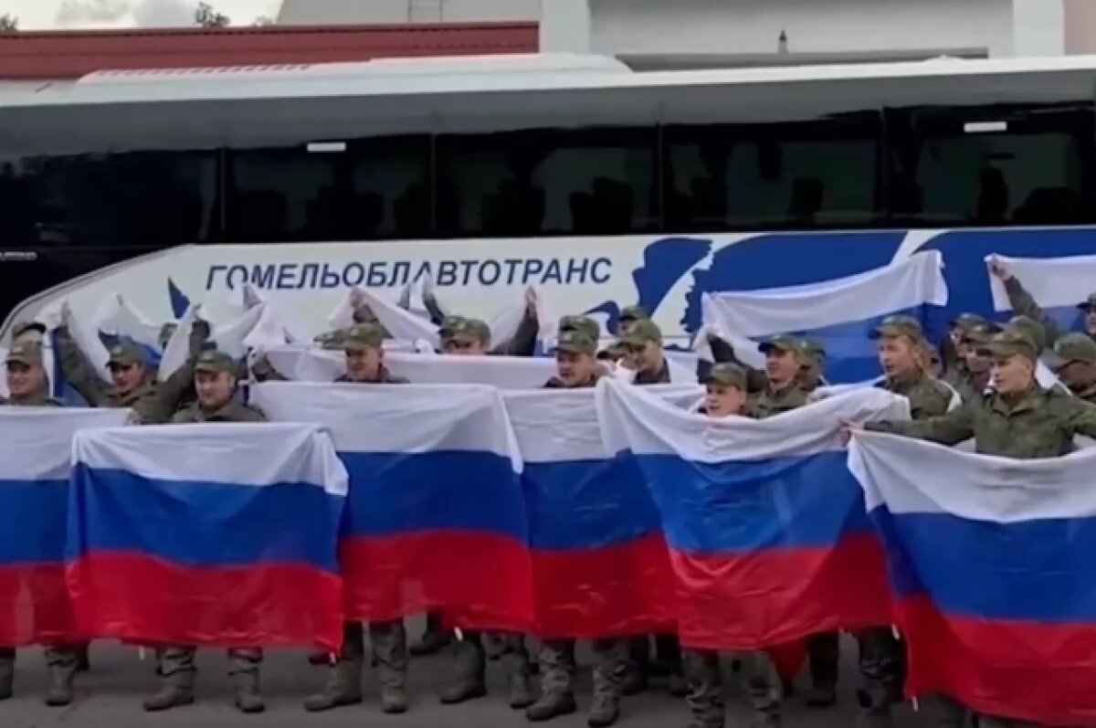    Четыре бойца СВО из Пермского края вернулись домой из плена после обмена