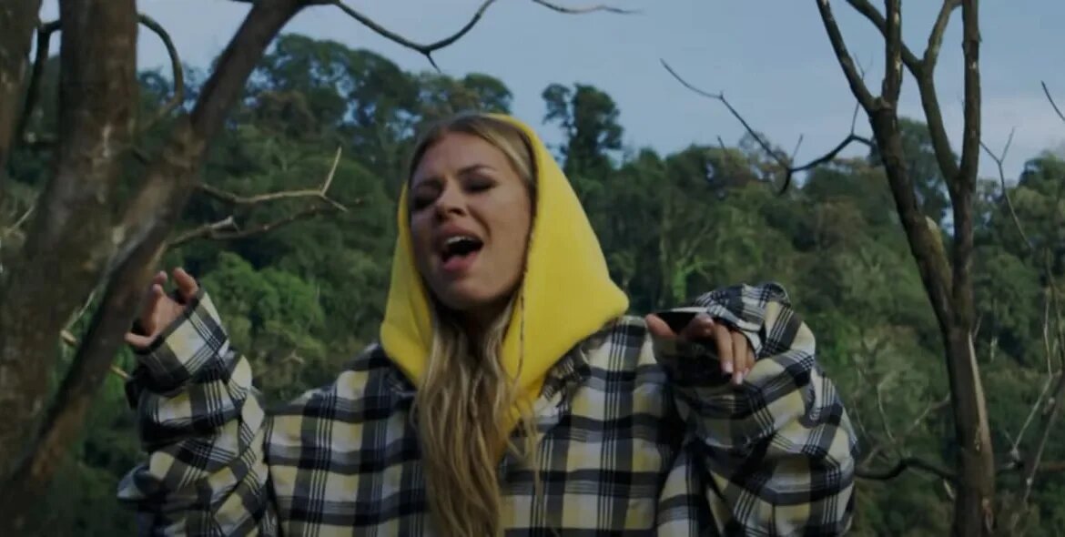    Фото: скриншот видео с YouTube-канала "Рита Дакота"