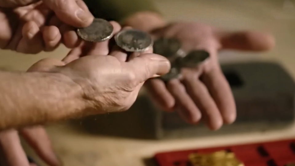 Фото: © Кадр из программы "Загадки человечества", РЕН ТВ