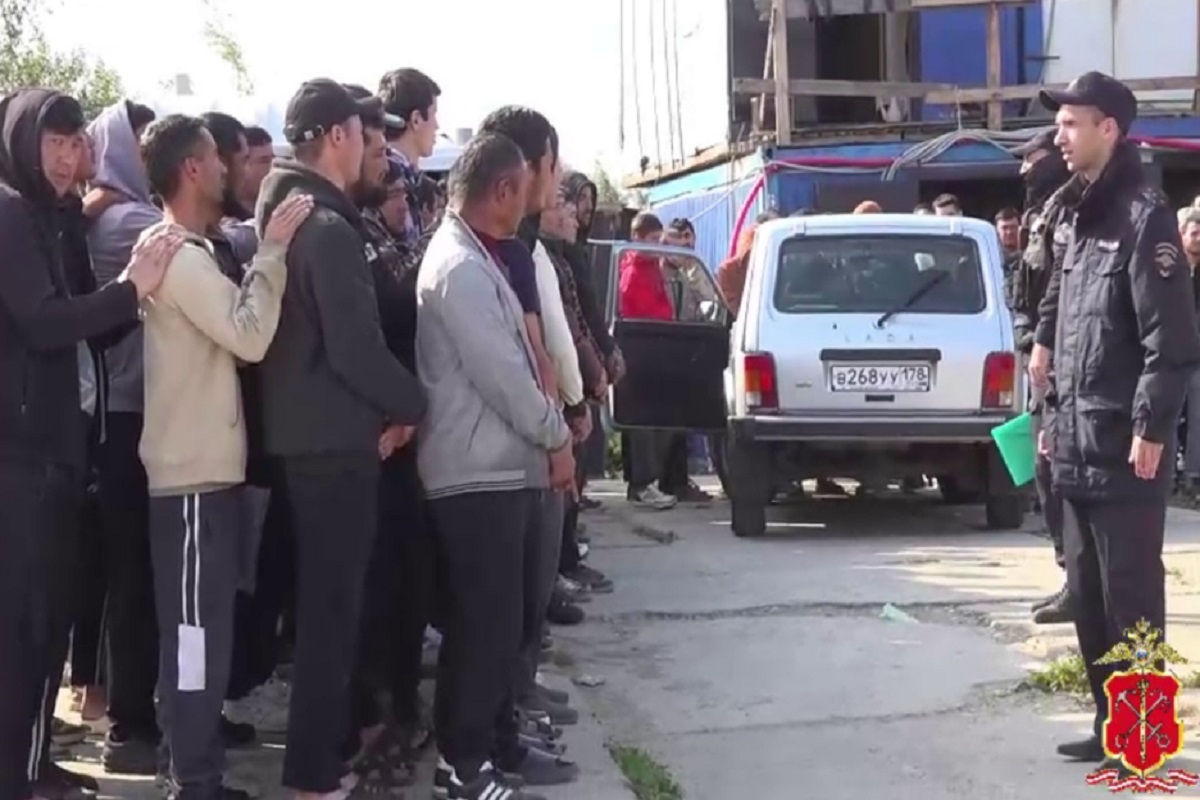    Фото: Скриншот видео, источник: ГУ МВД России по Петербургу и Ленобласти