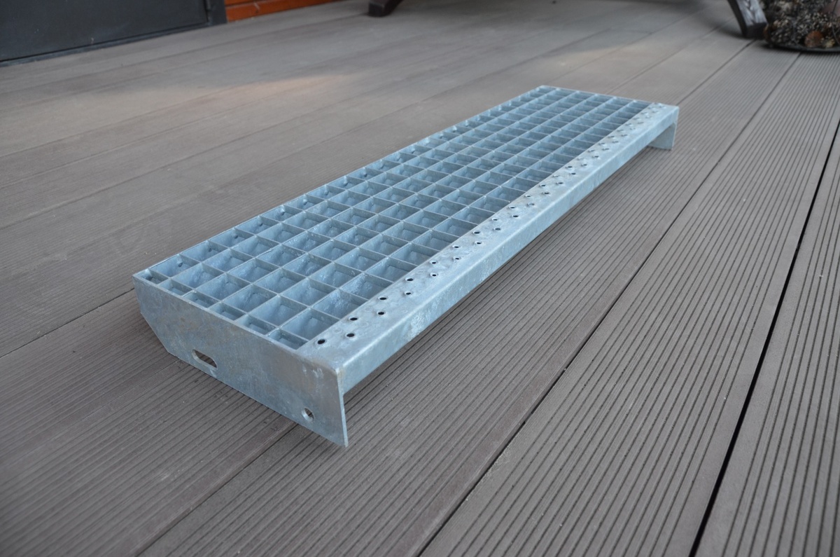 Ступени из сварного настила