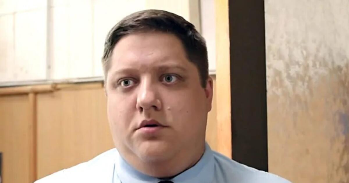 Роман Попов