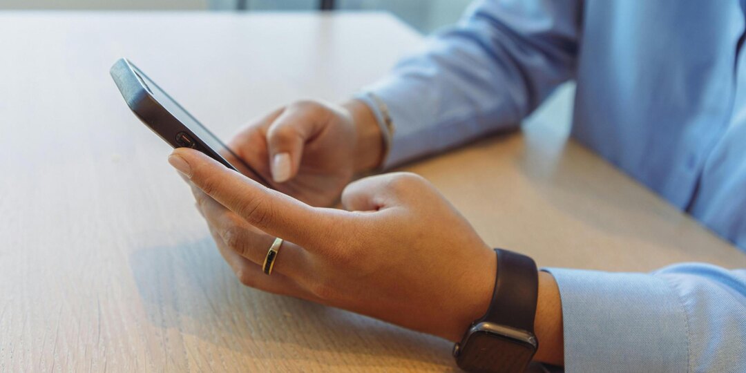 На iPhone в России вернулась бесконтактная оплата