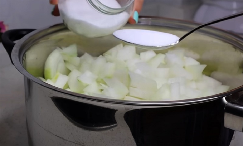 Домашний кетчуп из кабачков: секрет насыщенного вкуса без хлопот