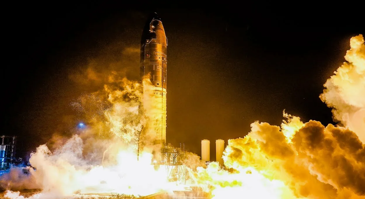 Starship стартует