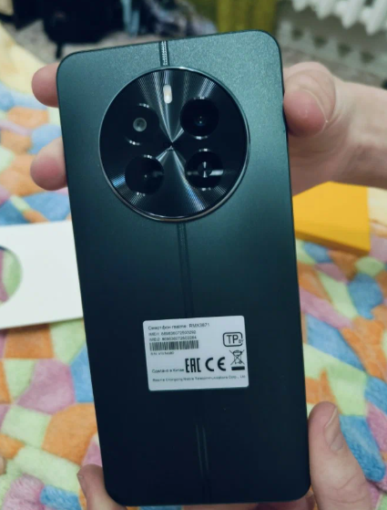 Фото Realmi 12 из отзывов на ЯМ.