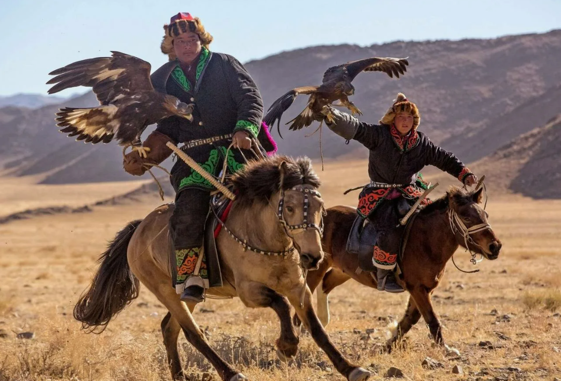 Примерно так, в моем представлении, выглядят этнические казахи. Фото из открытых источников 