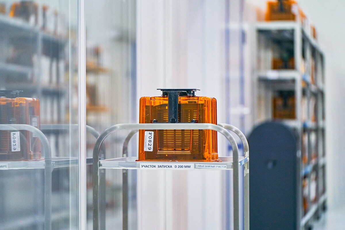 200 мм кремниевые пластины в цехах зеленоградского завода «Микрон». Изображение: Е. Самарина, Mos.ru