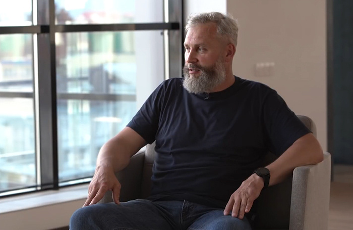    Юрий Усков.скриншот из видео