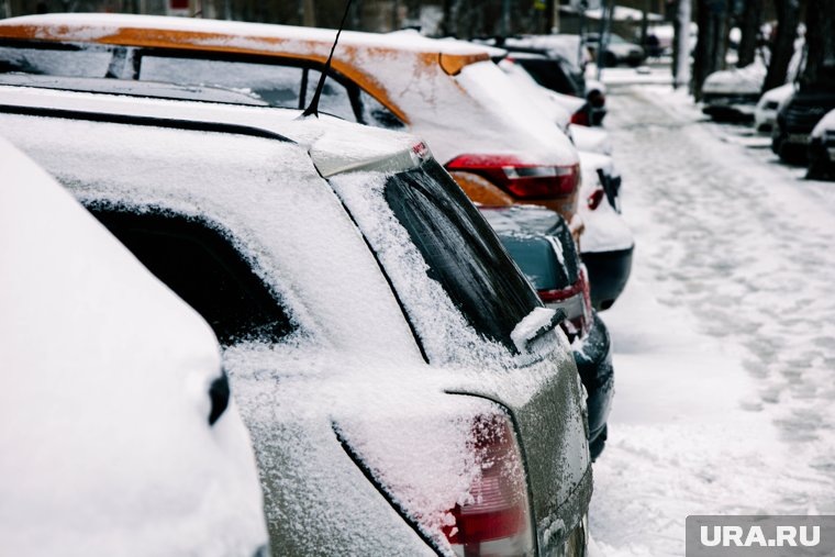 В Питере появились сугробы