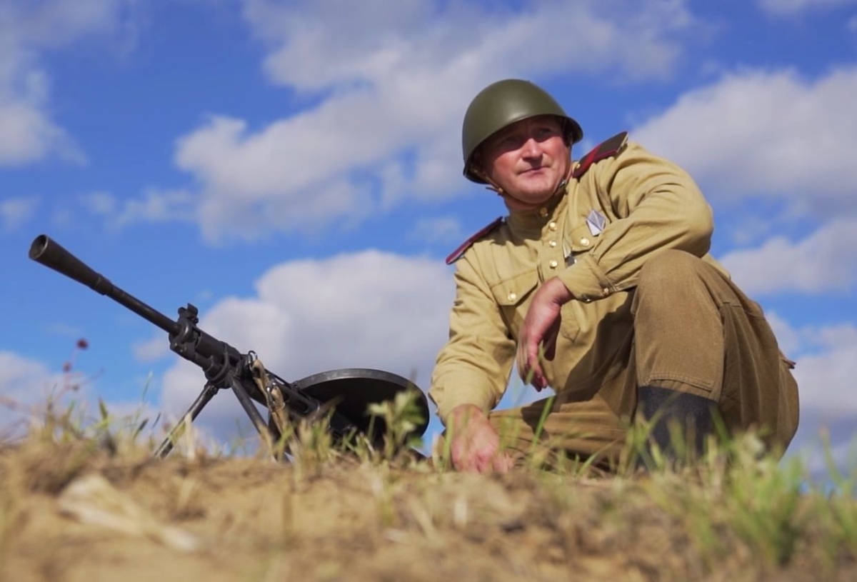    Сургутские реконструкторы воссоздали подвиг героя-земляка