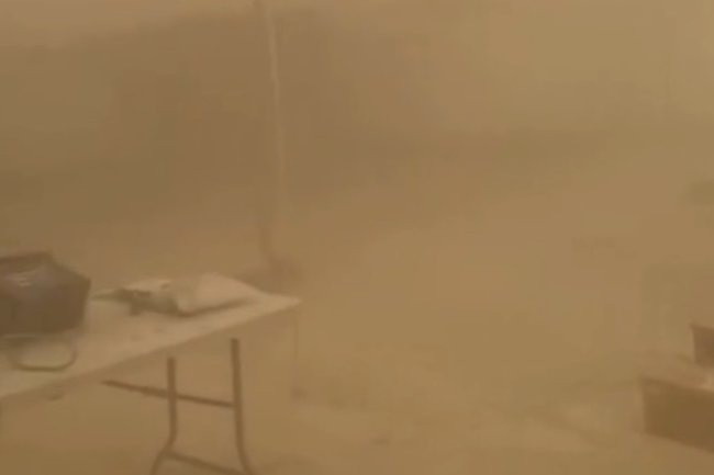    Burning Man / песчаная буря