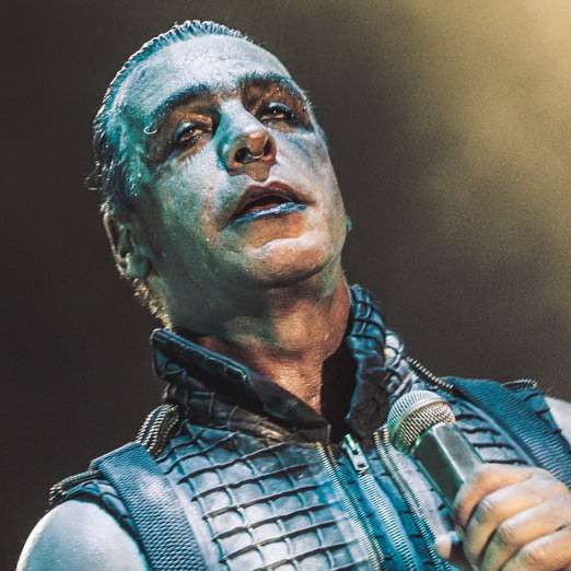     Тилль Линдеманн снимает клип в молдавской психушке