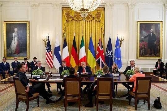    FT: Европа продала душу Трампу