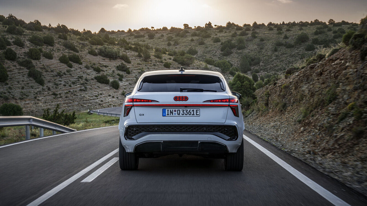    Audi Q3 Sportback. Фото Audi