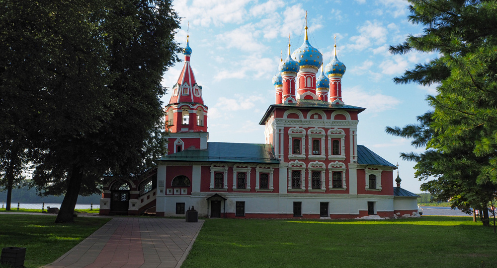 Знакомство с городом Углич. Храмы и монастыри.