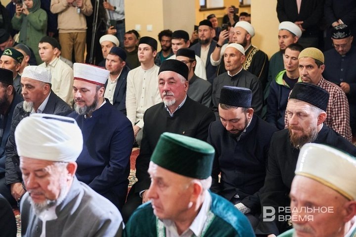    Ранее главным местом празднования Мавлида была Галеевская мечеть. Динар Фатыхов / realnoevremya.ru