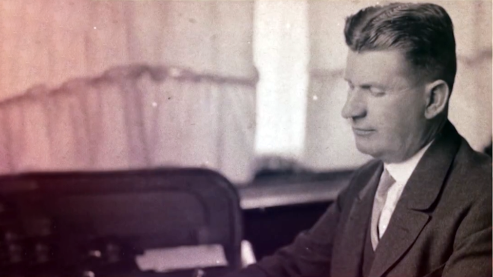 Фото: © Кадр из программы "Загадки человечества", РЕН Т