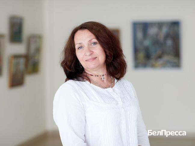 директор Центра народных промыслов Инна Белых: / Фото: Елена Журавлёва