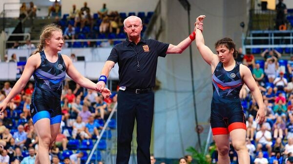    © Photo : Объединенный мир борьбы (United World Wrestling)