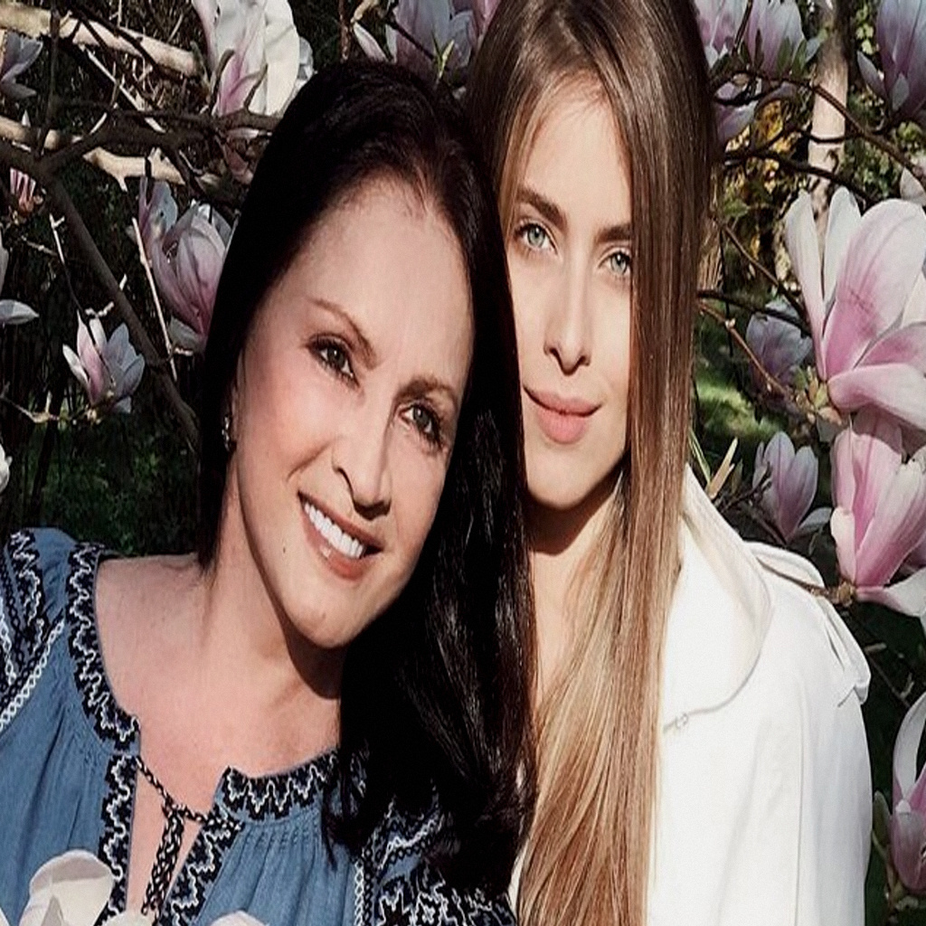 Фото с бабушкой