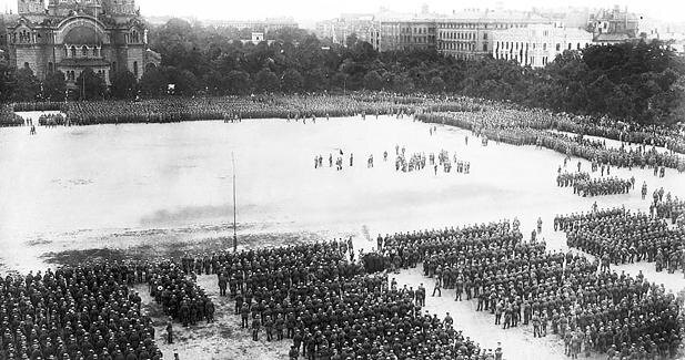 Парад немецких войск в Риге. 1917 г.
