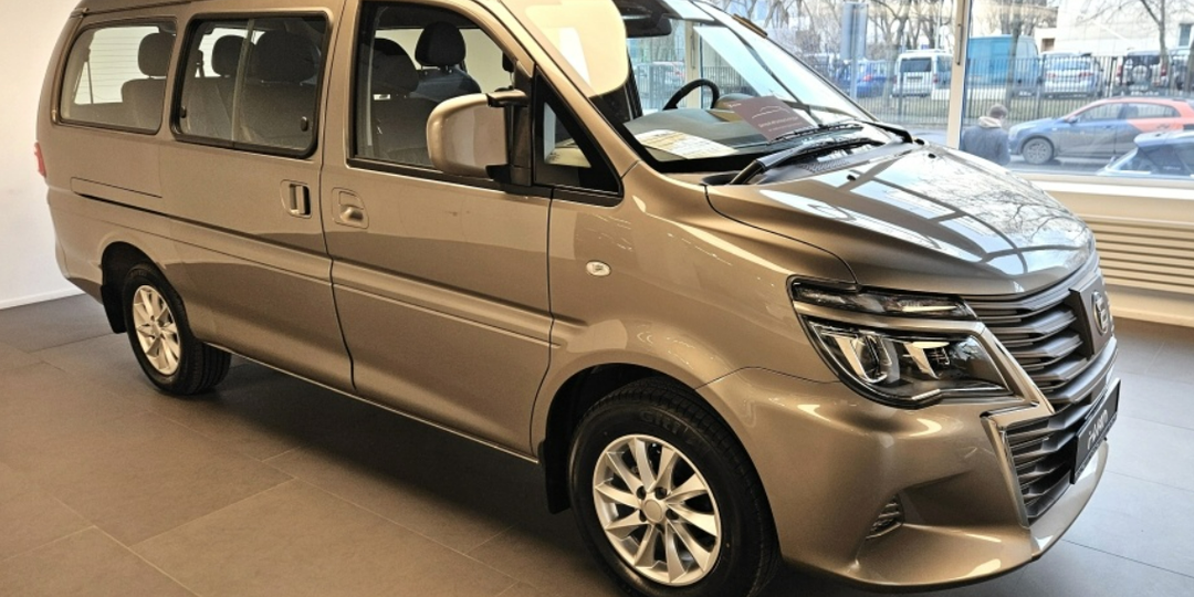 Российский минивэн «Иван» оказался никому не нужен. Продажи практически на нуле.