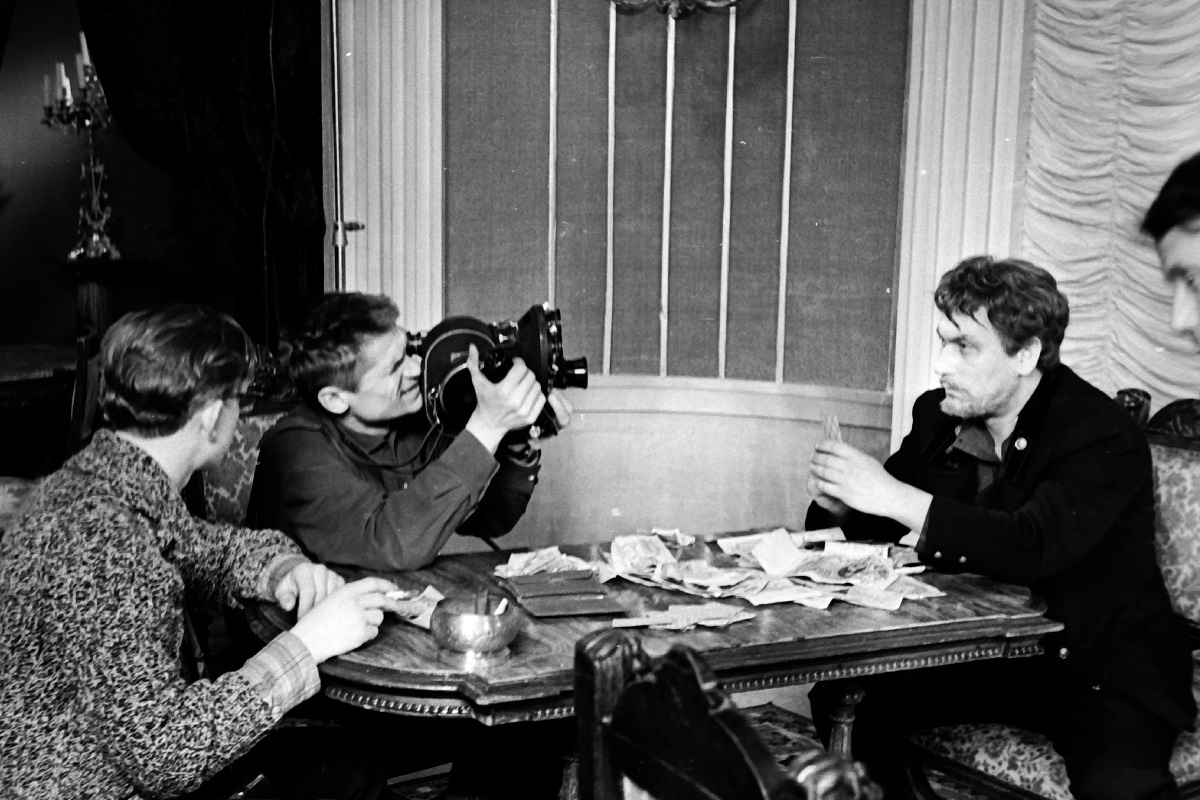    Съёмки одного из центральных эпизодов фильма «По пути на дно»