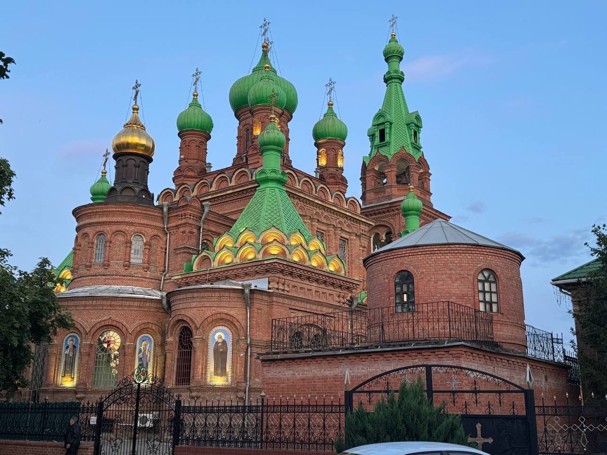 Свято-Троицкий собор, известный также как собор Троицы Живоначальной. Фото: авторское