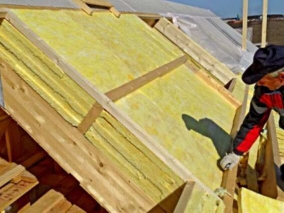 Утепление минеральной ватой